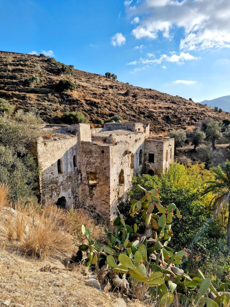 Monastère jésuite Kalamitsia Naxos ruines XVIIe siècle