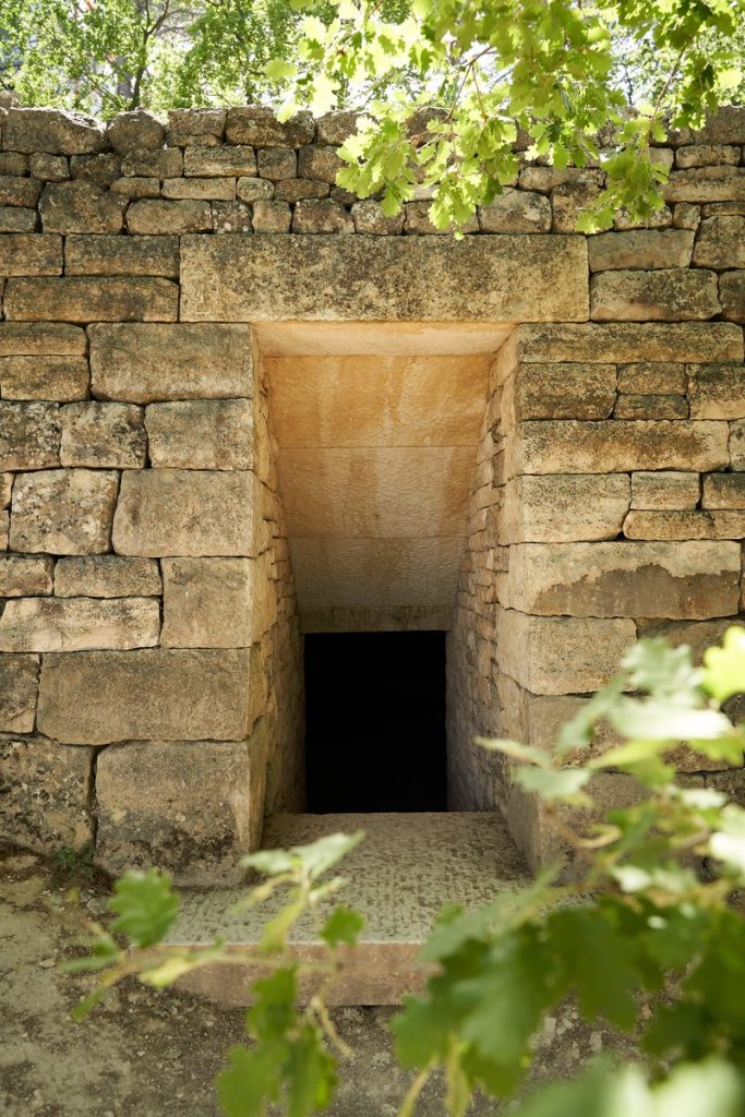 Entrance to Andy Goldsworthy's Oak Room, set into a dry-stone wall at Château La Coste in Provence