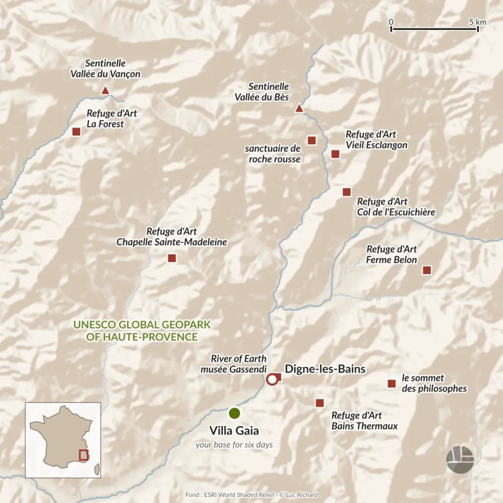 Map of the six-day Chemins d'Art hotel-based tour in Haute-Provence, showing the Villa Gaia near Digne-les-Bains and the Refuges d'Art, Sentinelles and herman de vries works within reach of it
